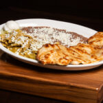 chilaquiles verdes con pollo